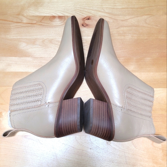 LUCKY BRAND | Idola Womens Leather Square Toe Ankle Booties, Sz 7 1/2 M - Picture 4 of 8